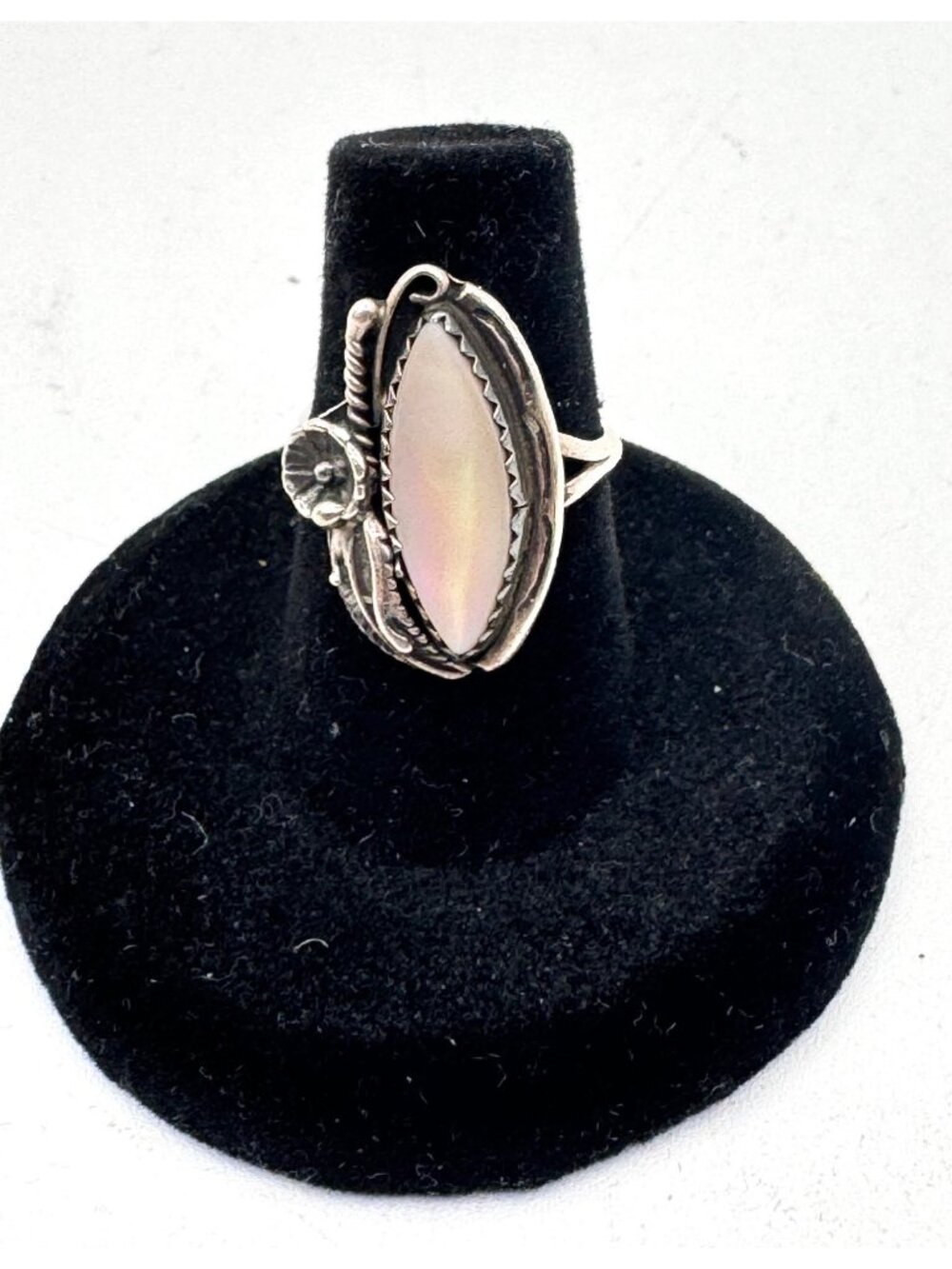 Vintage Native Ring With Flower Leaf Signed SC Sterling Mother of Pearl Size 5.7